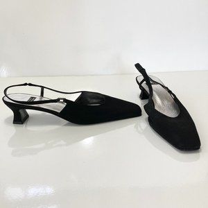 Stuart Weitzman Low Heeled Sling Back Dress shoes, Size 10 Narrow